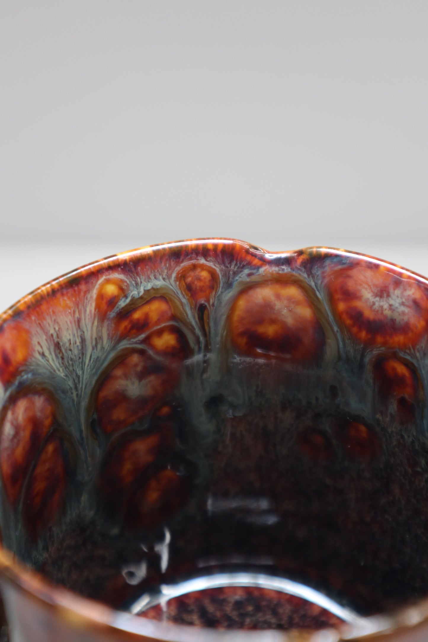 Flou • Handmade Marbled Amber Glaze Ceramic • Mug Unique Glaze • Artisan Stoneware • Vintage-Style Stoneware Coffee Cup • Sculptural Pottery